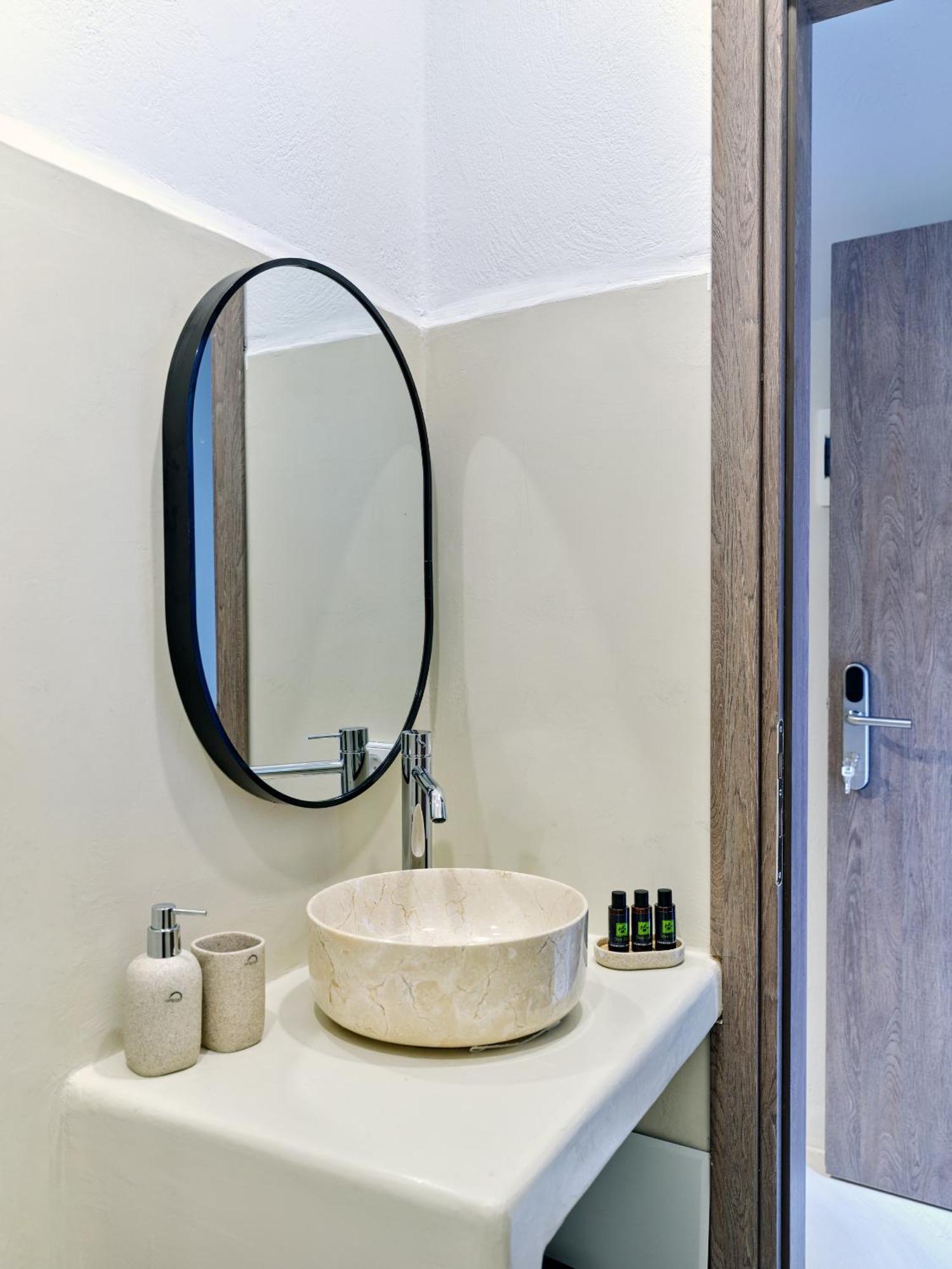 Paridian Elegant Living Hotell Páros Exteriör bild