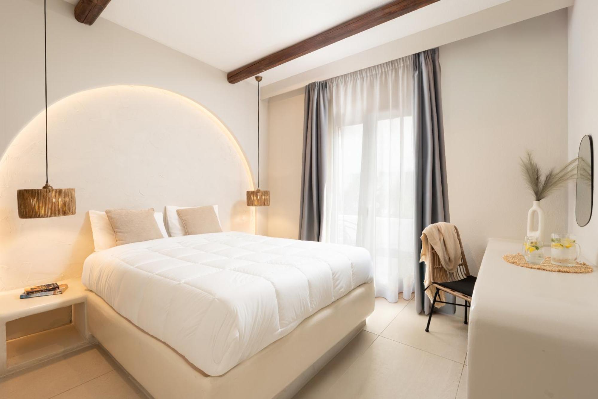 Paridian Elegant Living Hotell Páros Exteriör bild