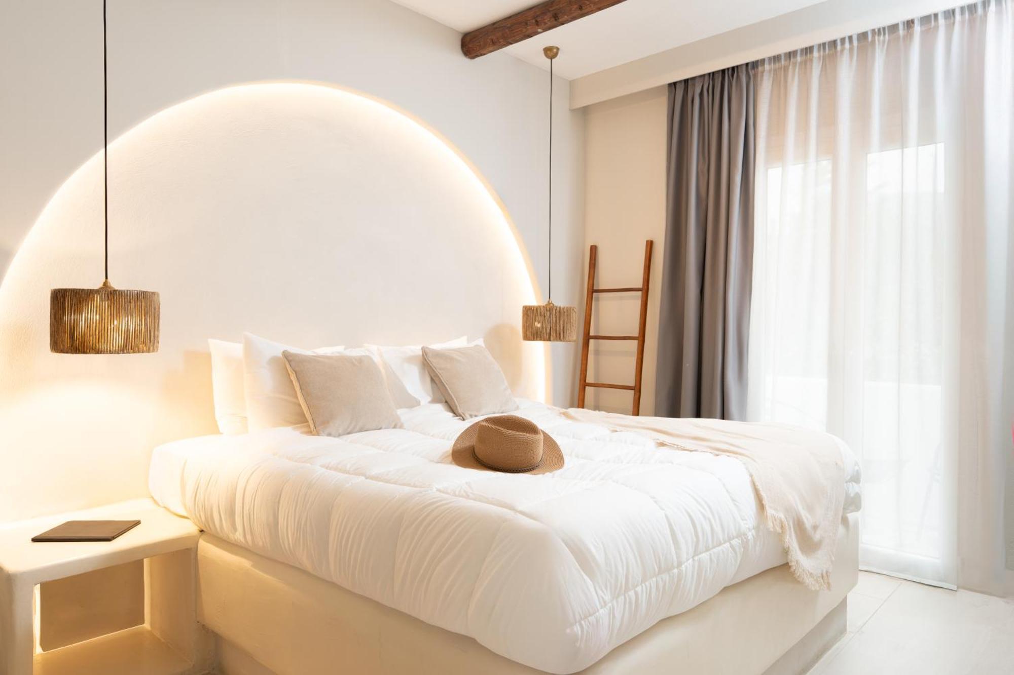 Paridian Elegant Living Hotell Páros Exteriör bild
